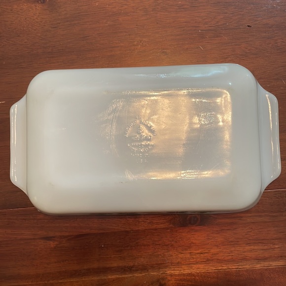 Anchor Fire-King Green Meadow Milk Glass 1-1/2 qt. Roaster - No Chips  #22 - Picture 8 of 8